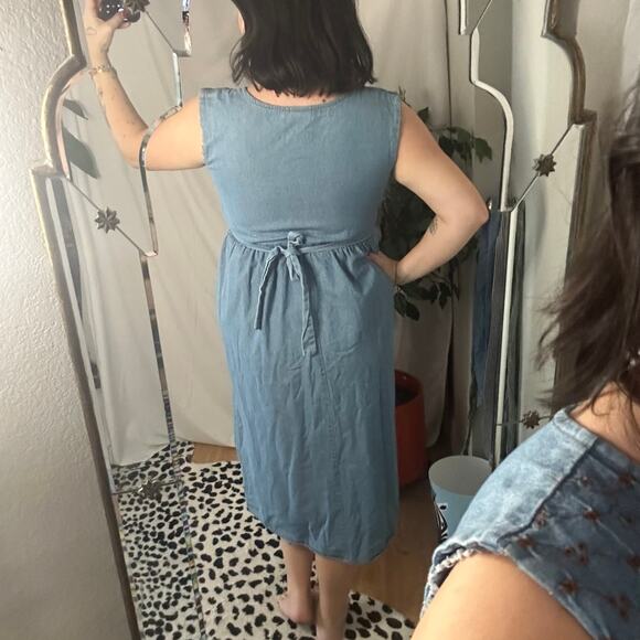 Vintage Embroidered Floral Chambray Midi Dress Blue Size 6P - Picture 4 of 5